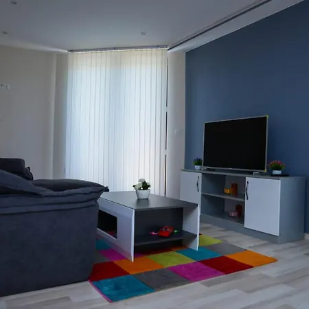 хаджиеви بيت للعطل *